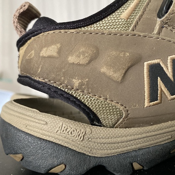 Men’s New Balance 401 sandals! Very wide fit! Size 10D - Picture 13 of 15